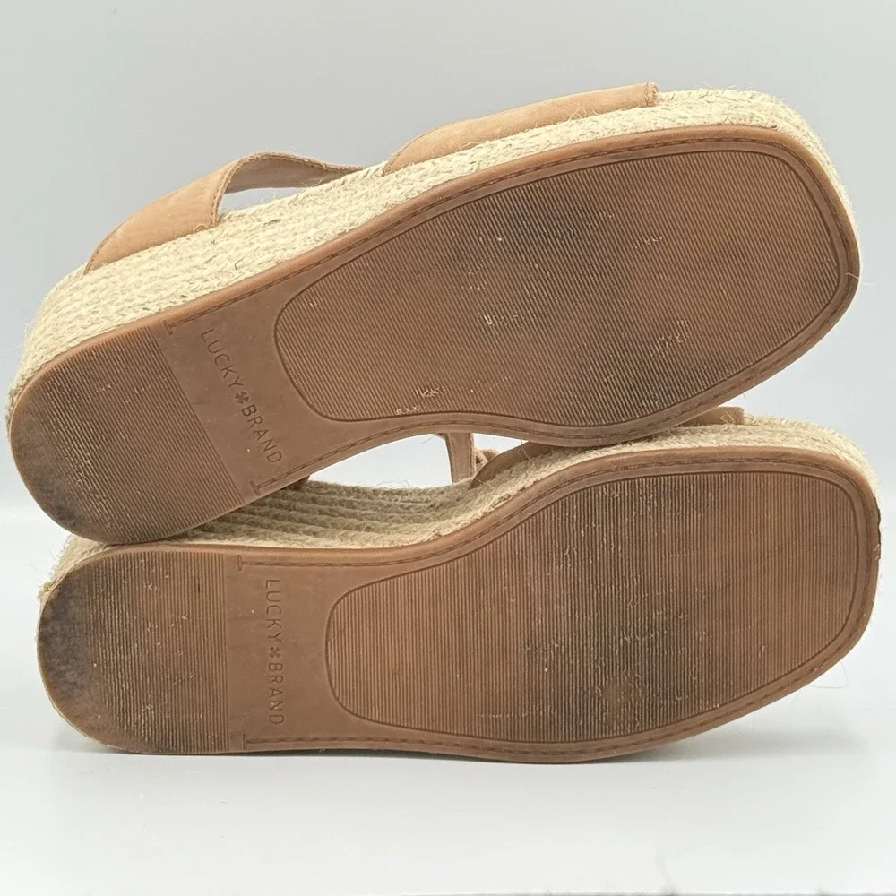 Lucky Brand Valki Sandals Womens‎ Sz 7M Beige Leather T-Strap Espadrille Wedge
